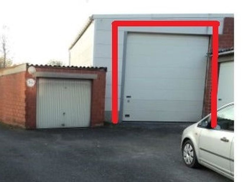 Garage à louer
                    à 9040 Sint-Amandsberg